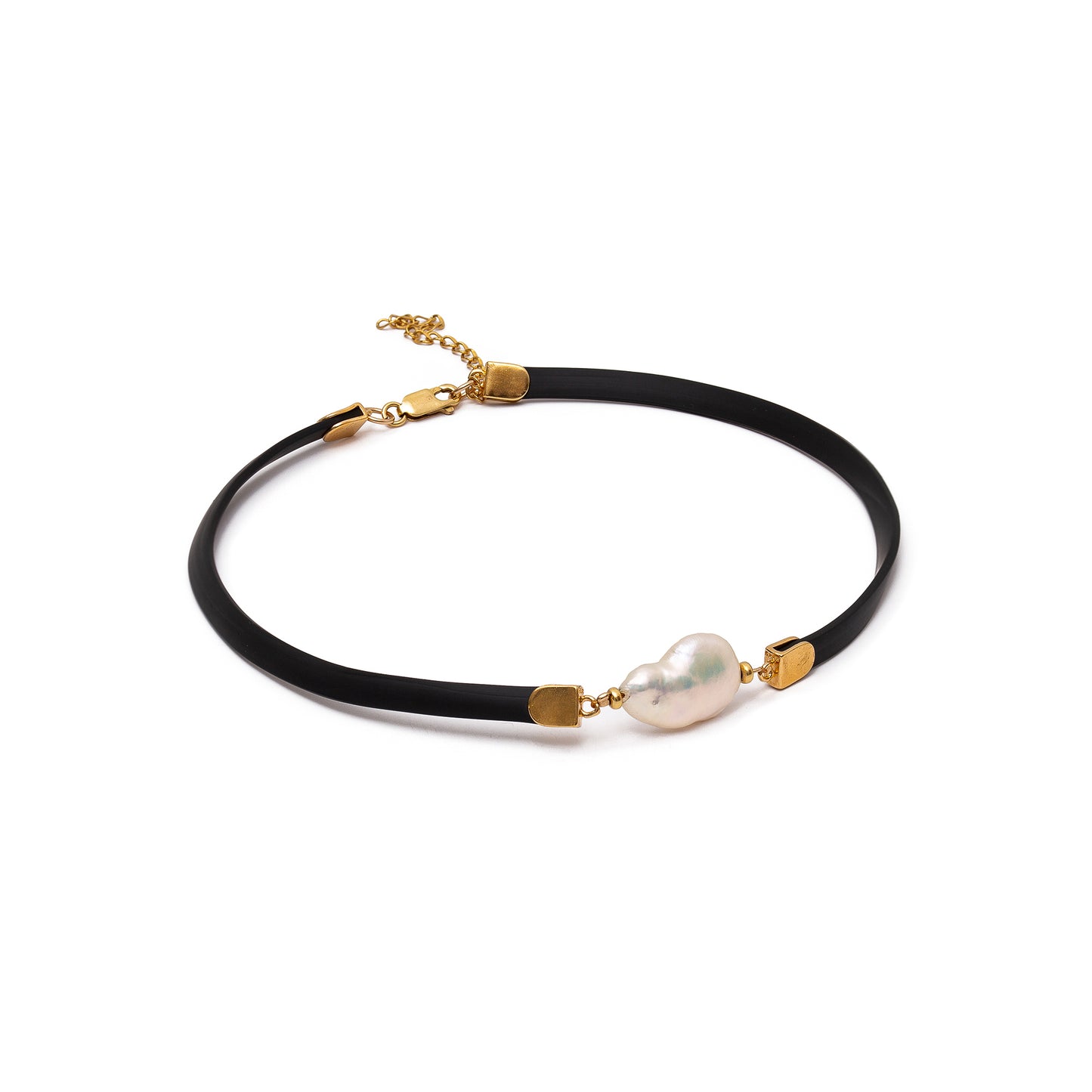 MILA CHOKER